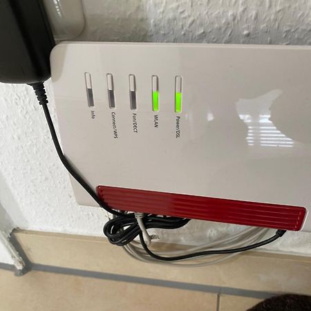 "Greensun-Homes" Messe, Flughafen Und Zentrums Nah, Ruhig, Modern, Schnelles Wlan, Balkon Und Kueche, Freies Parken, 4 Schlafplaetze Moeglich 科隆 外观 照片