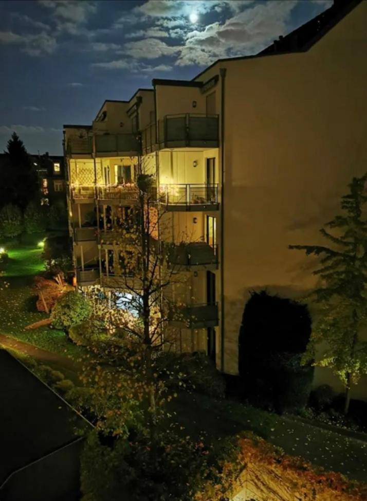 "Greensun-Homes" Messe, Flughafen Und Zentrums Nah, Ruhig, Modern, Schnelles Wlan, Balkon Und Kueche, Freies Parken, 4 Schlafplaetze Moeglich 科隆 外观 照片